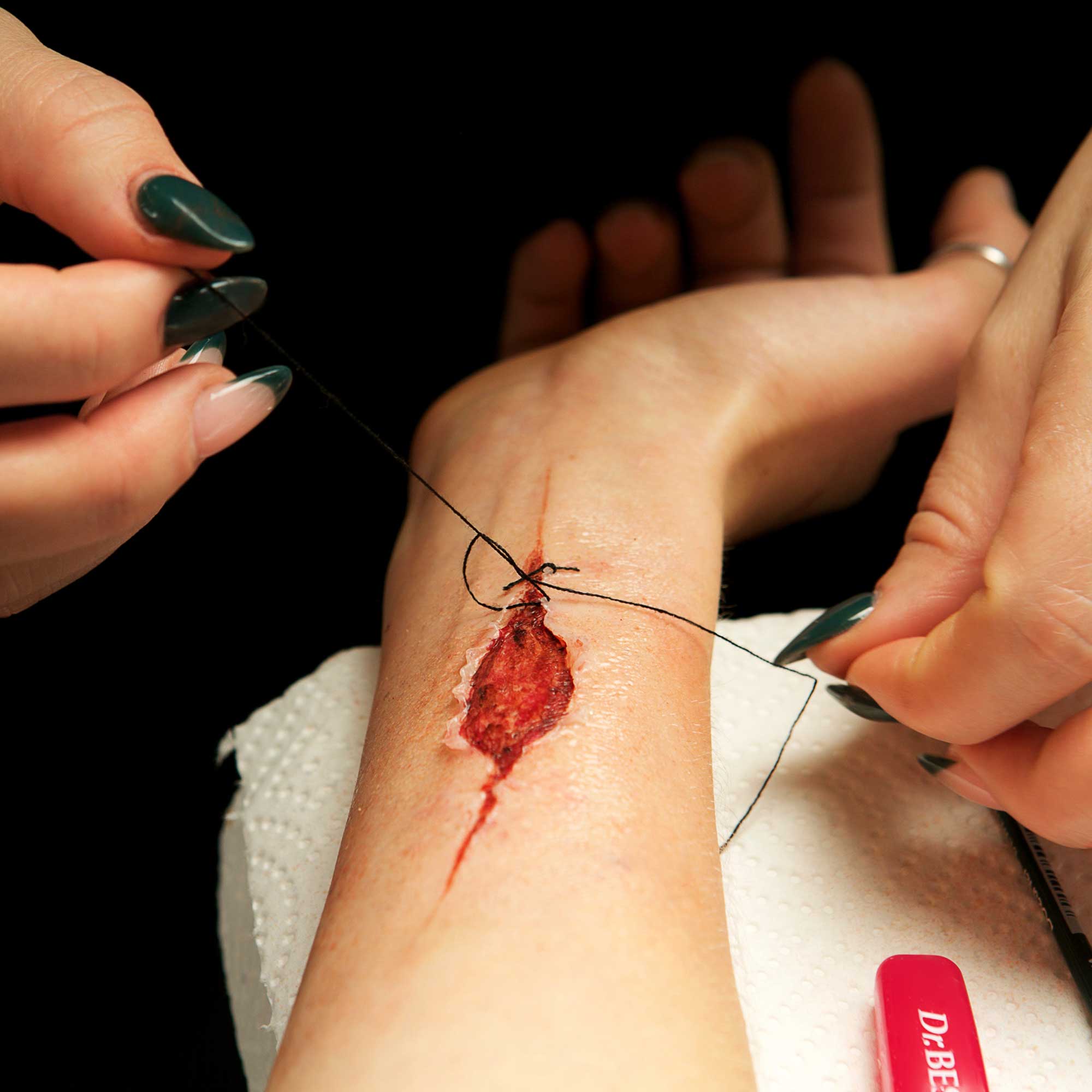 Silicone Modeling Compound for Wound, Scar, and Prosthetic SFX
