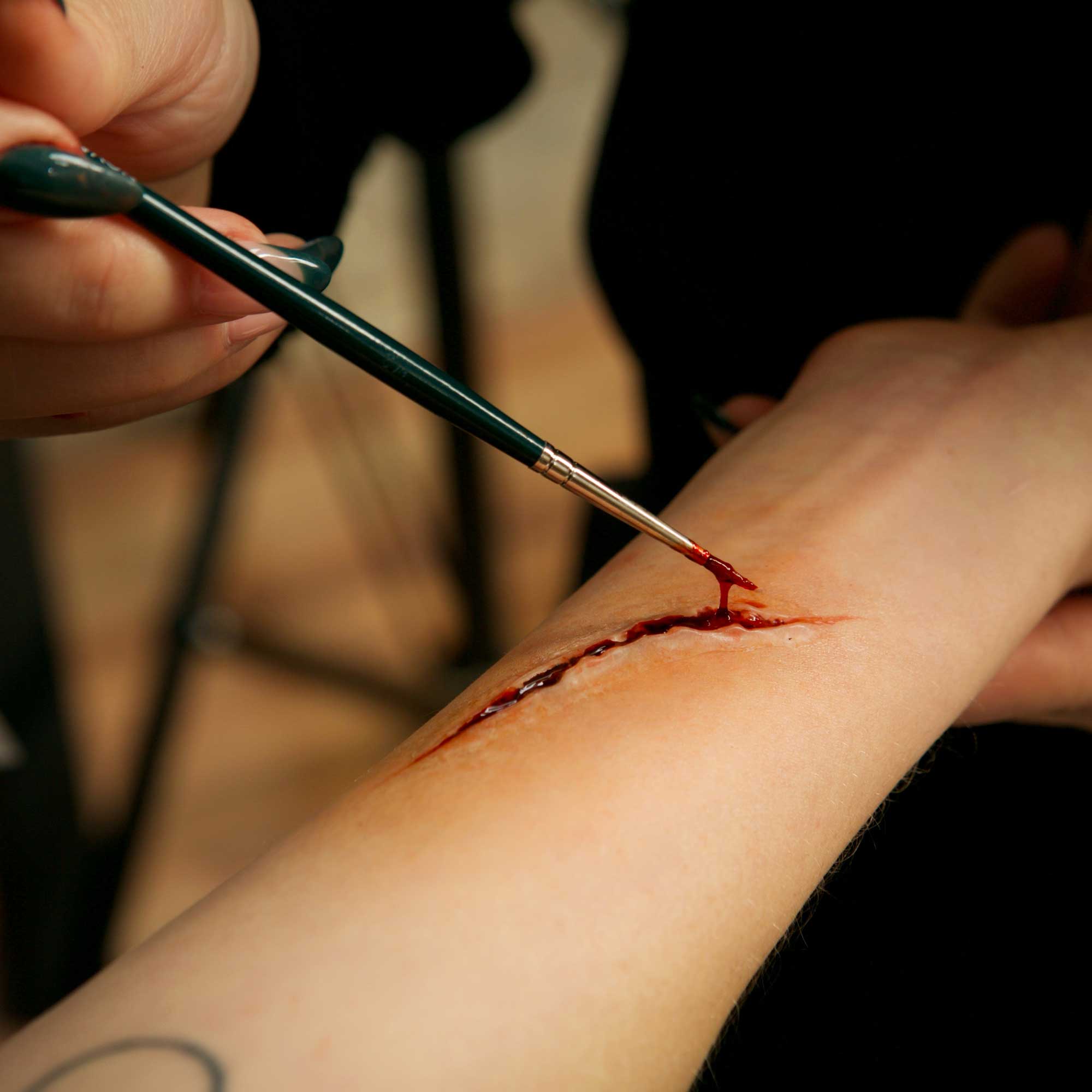 Silicone Modeling Compound for Wound, Scar, and Prosthetic SFX