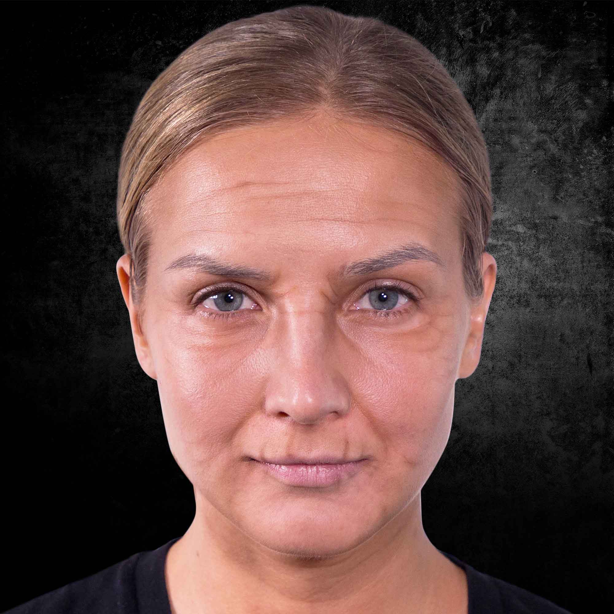 Finished complexion makeup effect using alcohol palette